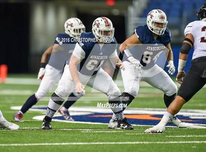 Thumbnail 3 in Lake Travis vs. Atascocita (UIL 6A Division 1 Semifinal) photogallery.