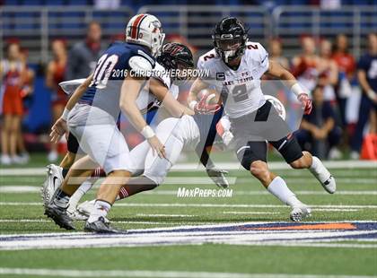Thumbnail 3 in Lake Travis vs. Atascocita (UIL 6A Division 1 Semifinal) photogallery.