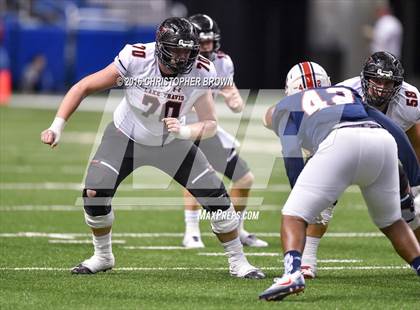 Thumbnail 3 in Lake Travis vs. Atascocita (UIL 6A Division 1 Semifinal) photogallery.