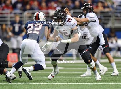 Thumbnail 2 in Lake Travis vs. Atascocita (UIL 6A Division 1 Semifinal) photogallery.