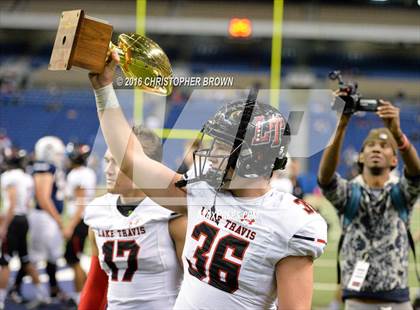 Thumbnail 2 in Lake Travis vs. Atascocita (UIL 6A Division 1 Semifinal) photogallery.