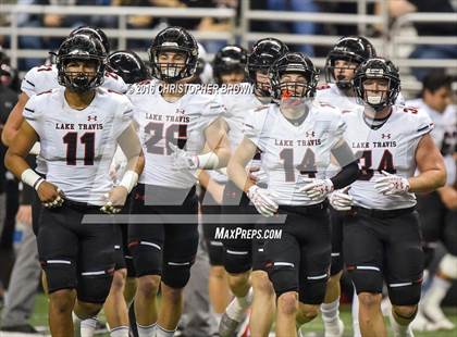 Thumbnail 3 in Lake Travis vs. Atascocita (UIL 6A Division 1 Semifinal) photogallery.