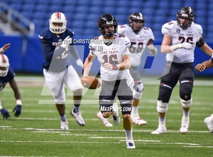 Thumbnail 2 in Lake Travis vs. Atascocita (UIL 6A Division 1 Semifinal) photogallery.