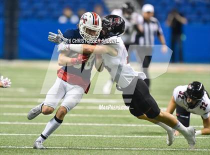 Thumbnail 2 in Lake Travis vs. Atascocita (UIL 6A Division 1 Semifinal) photogallery.