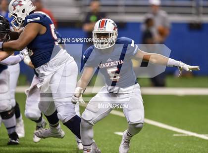 Thumbnail 1 in Lake Travis vs. Atascocita (UIL 6A Division 1 Semifinal) photogallery.