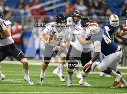 Thumbnail 2 in Lake Travis vs. Atascocita (UIL 6A Division 1 Semifinal) photogallery.
