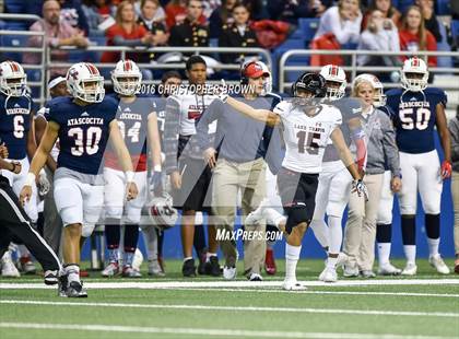 Thumbnail 2 in Lake Travis vs. Atascocita (UIL 6A Division 1 Semifinal) photogallery.
