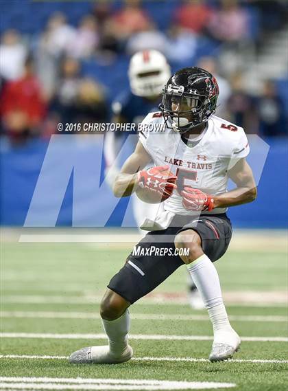 Thumbnail 3 in Lake Travis vs. Atascocita (UIL 6A Division 1 Semifinal) photogallery.