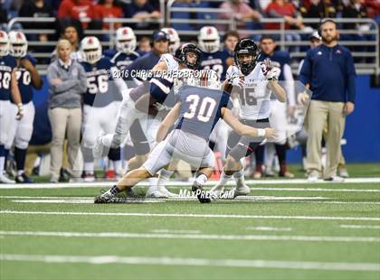 Thumbnail 1 in Lake Travis vs. Atascocita (UIL 6A Division 1 Semifinal) photogallery.