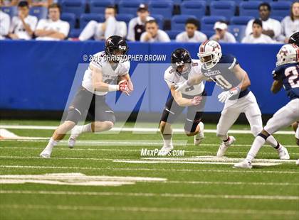 Thumbnail 3 in Lake Travis vs. Atascocita (UIL 6A Division 1 Semifinal) photogallery.
