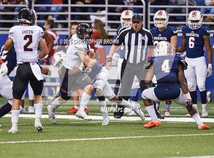 Thumbnail 2 in Lake Travis vs. Atascocita (UIL 6A Division 1 Semifinal) photogallery.