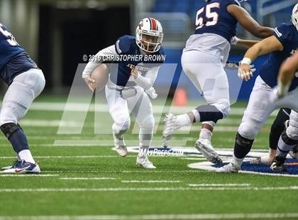 Thumbnail 2 in Lake Travis vs. Atascocita (UIL 6A Division 1 Semifinal) photogallery.
