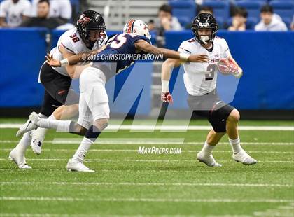 Thumbnail 1 in Lake Travis vs. Atascocita (UIL 6A Division 1 Semifinal) photogallery.