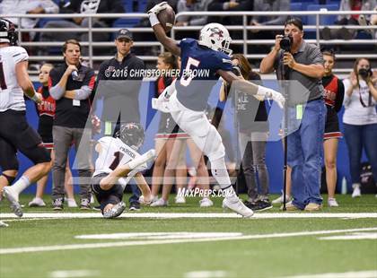 Thumbnail 2 in Lake Travis vs. Atascocita (UIL 6A Division 1 Semifinal) photogallery.