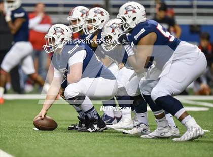 Thumbnail 1 in Lake Travis vs. Atascocita (UIL 6A Division 1 Semifinal) photogallery.