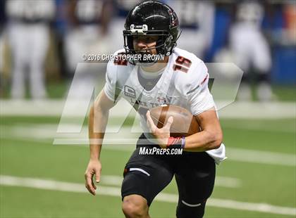 Thumbnail 3 in Lake Travis vs. Atascocita (UIL 6A Division 1 Semifinal) photogallery.