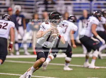 Thumbnail 1 in Lake Travis vs. Atascocita (UIL 6A Division 1 Semifinal) photogallery.