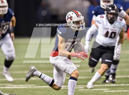 Thumbnail 3 in Lake Travis vs. Atascocita (UIL 6A Division 1 Semifinal) photogallery.