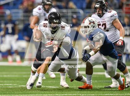 Thumbnail 3 in Lake Travis vs. Atascocita (UIL 6A Division 1 Semifinal) photogallery.