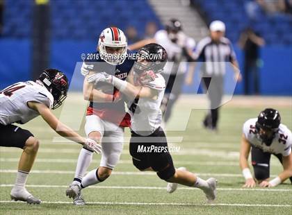 Thumbnail 3 in Lake Travis vs. Atascocita (UIL 6A Division 1 Semifinal) photogallery.