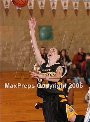 Thumbnail 1 in Rio Linda vs. Wheatland (Lincoln Invitational) photogallery.