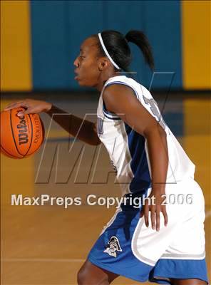 Thumbnail 2 in Rio Linda vs. Wheatland (Lincoln Invitational) photogallery.