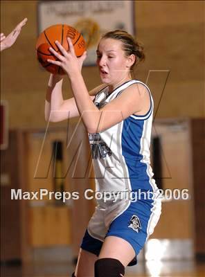 Thumbnail 1 in Rio Linda vs. Wheatland (Lincoln Invitational) photogallery.