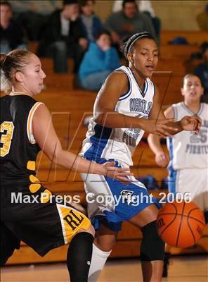 Thumbnail 3 in Rio Linda vs. Wheatland (Lincoln Invitational) photogallery.