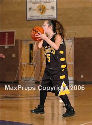 Thumbnail 1 in Rio Linda vs. Wheatland (Lincoln Invitational) photogallery.
