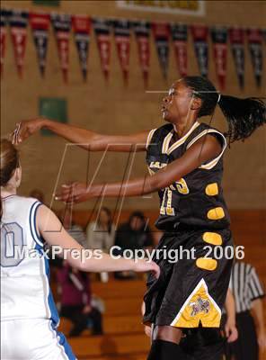 Thumbnail 3 in Rio Linda vs. Wheatland (Lincoln Invitational) photogallery.