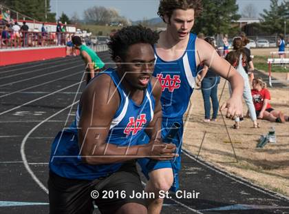 Thumbnail 3 in Warren County vs Coffee County Central photogallery.