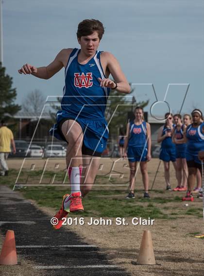 Thumbnail 1 in Warren County vs Coffee County Central photogallery.