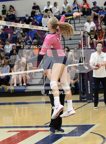Thumbnail 3 in El Toro @ Tesoro (CIF State Championships D2 Playoff) photogallery.