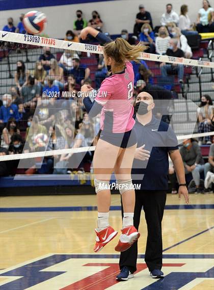 Thumbnail 3 in El Toro @ Tesoro (CIF State Championships D2 Playoff) photogallery.