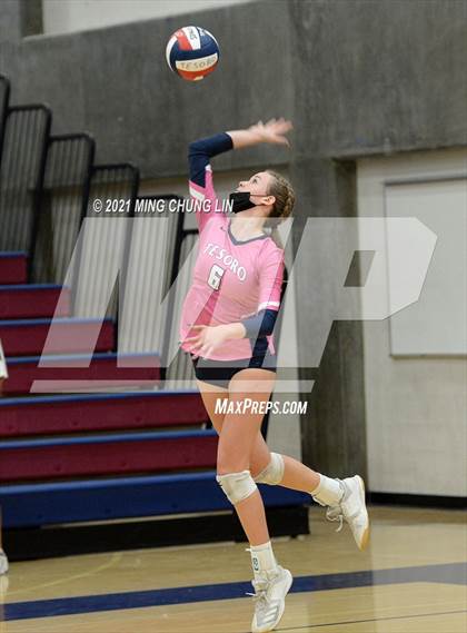 Thumbnail 3 in El Toro @ Tesoro (CIF State Championships D2 Playoff) photogallery.