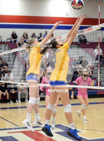 Thumbnail 1 in El Toro @ Tesoro (CIF State Championships D2 Playoff) photogallery.