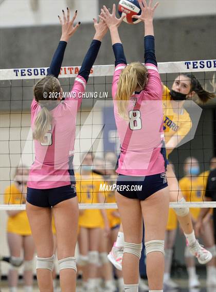 Thumbnail 3 in El Toro @ Tesoro (CIF State Championships D2 Playoff) photogallery.