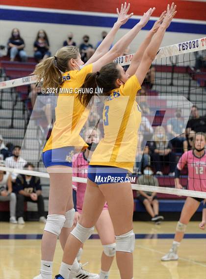 Thumbnail 3 in El Toro @ Tesoro (CIF State Championships D2 Playoff) photogallery.