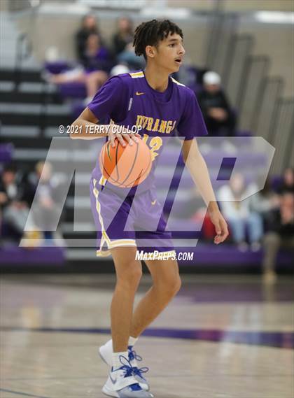 Thumbnail 2 in Durango vs. Lehi (Lehi Holiday Hoopfest) photogallery.
