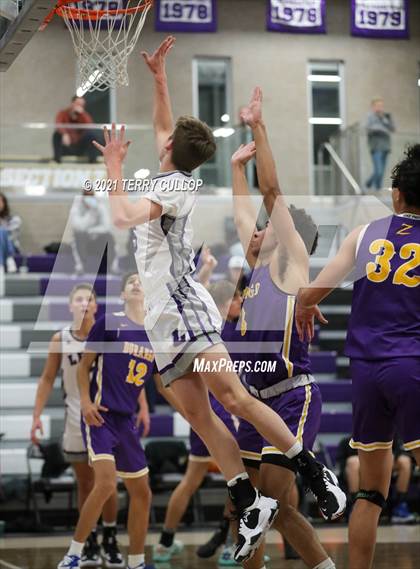 Thumbnail 1 in Durango vs. Lehi (Lehi Holiday Hoopfest) photogallery.