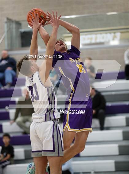 Thumbnail 2 in Durango vs. Lehi (Lehi Holiday Hoopfest) photogallery.