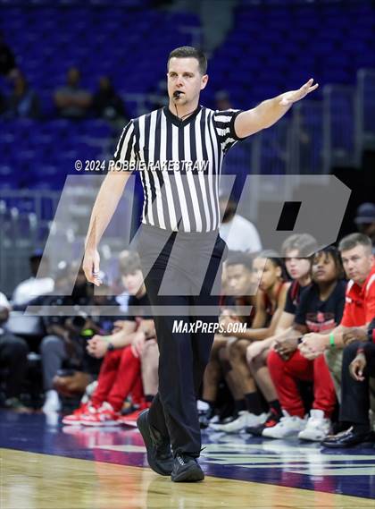 Thumbnail 3 in Thrall vs. Shelbyville (UIL 2A Basketball Semifinal) photogallery.