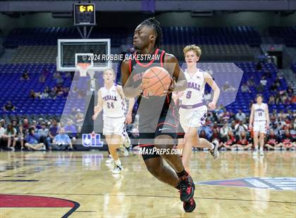 Thumbnail 1 in Thrall vs. Shelbyville (UIL 2A Basketball Semifinal) photogallery.