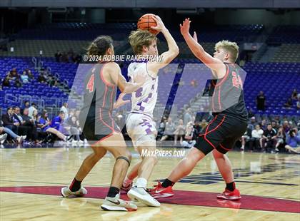 Thumbnail 3 in Thrall vs. Shelbyville (UIL 2A Basketball Semifinal) photogallery.