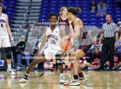 Thumbnail 1 in Thrall vs. Shelbyville (UIL 2A Basketball Semifinal) photogallery.