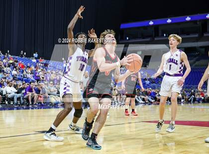 Thumbnail 3 in Thrall vs. Shelbyville (UIL 2A Basketball Semifinal) photogallery.