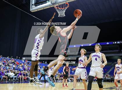 Thumbnail 2 in Thrall vs. Shelbyville (UIL 2A Basketball Semifinal) photogallery.