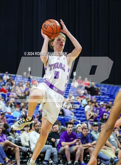 Thumbnail 1 in Thrall vs. Shelbyville (UIL 2A Basketball Semifinal) photogallery.