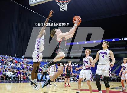 Thumbnail 1 in Thrall vs. Shelbyville (UIL 2A Basketball Semifinal) photogallery.