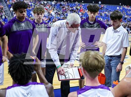 Thumbnail 2 in Thrall vs. Shelbyville (UIL 2A Basketball Semifinal) photogallery.